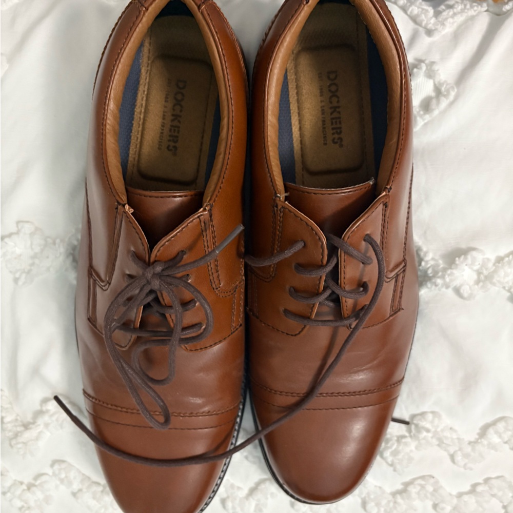 Dockers Tan Garfield Oxford Shoes 9.5 wide